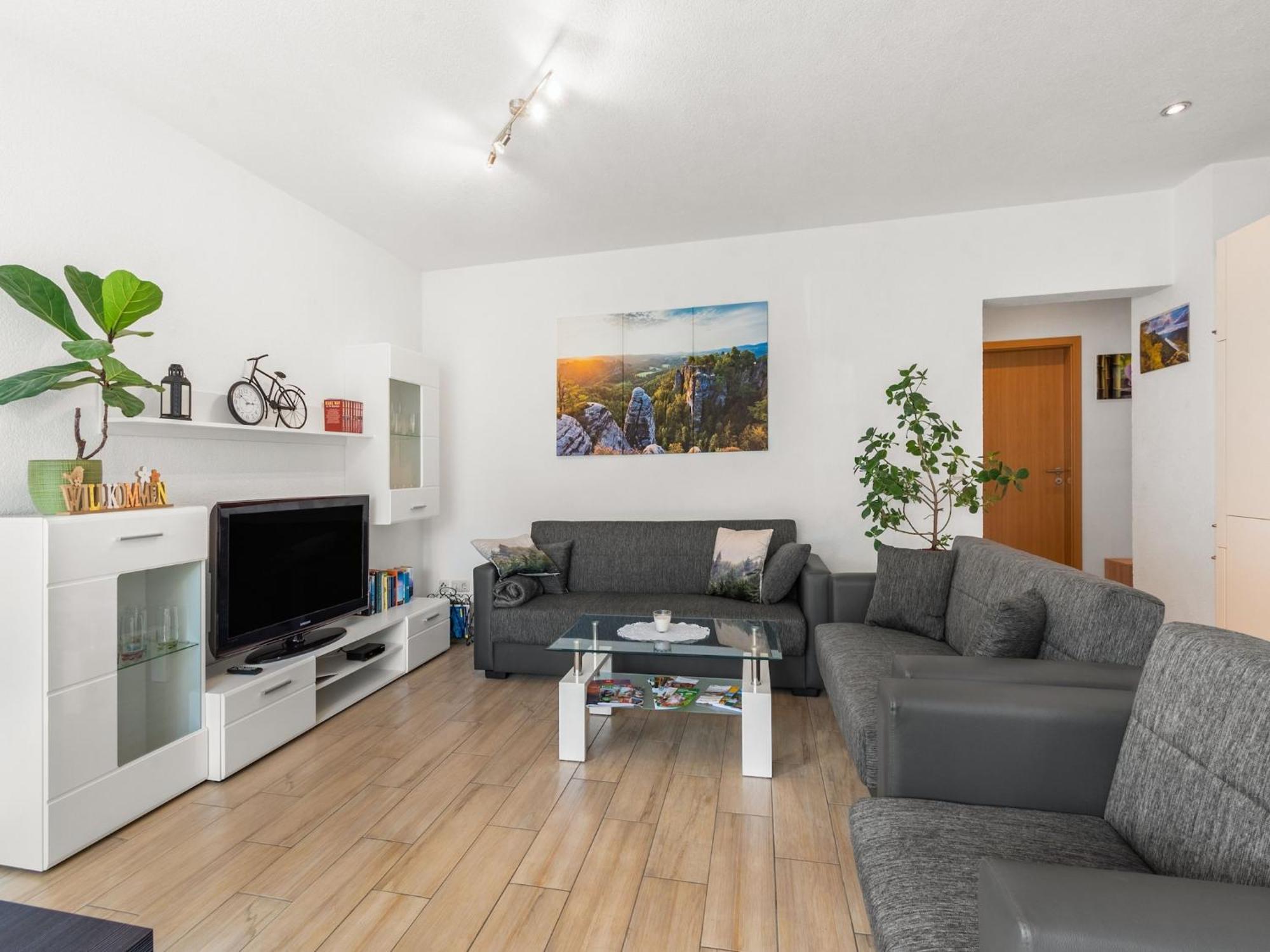 Modern Apartment In Sebnitz With A Terrace In Sebnitz Eksteriør bilde