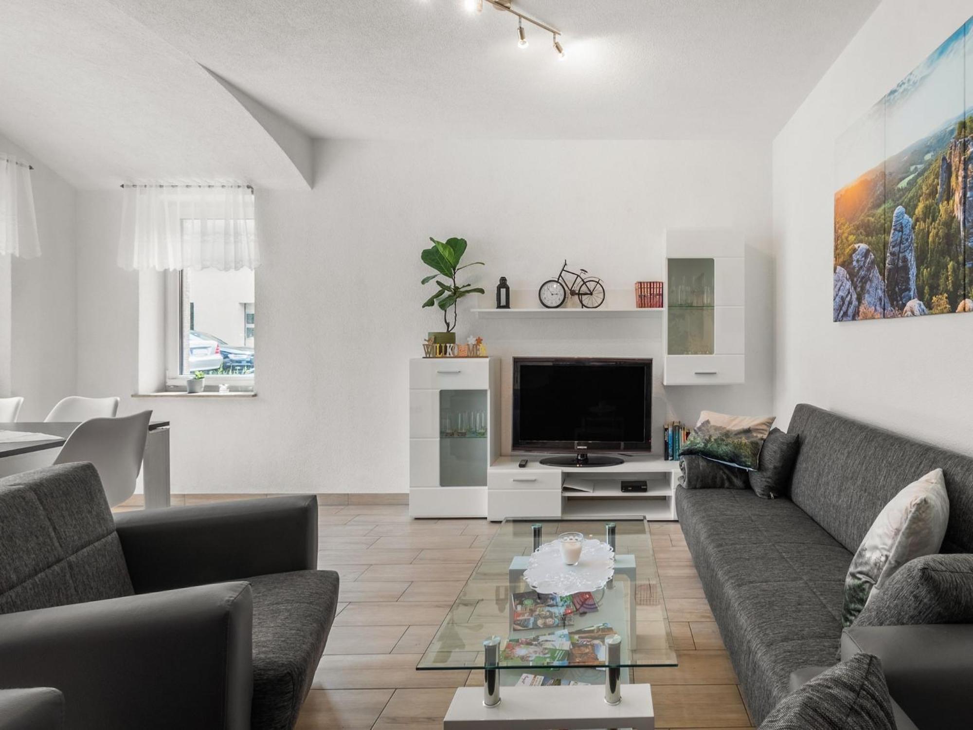Modern Apartment In Sebnitz With A Terrace In Sebnitz Eksteriør bilde